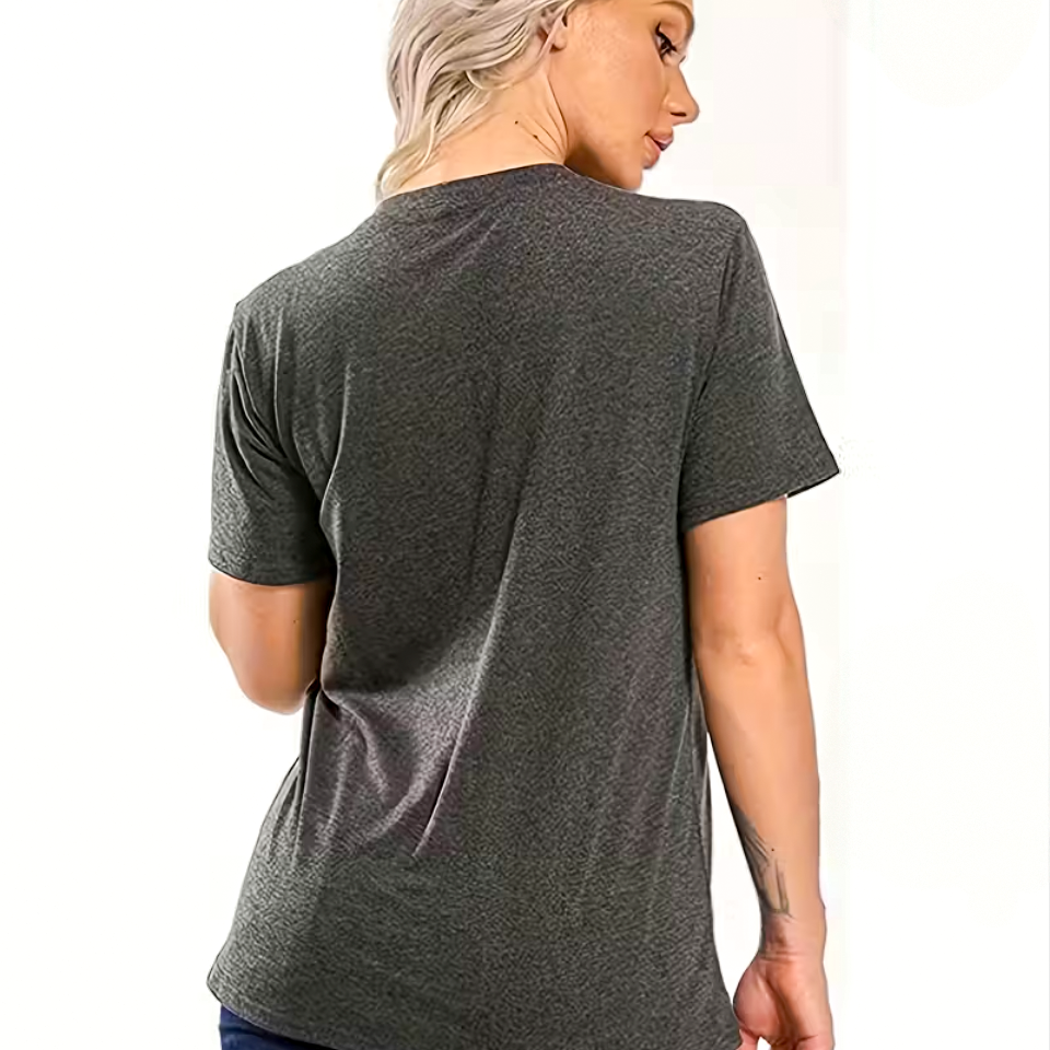 Casual t-shirt for introverts